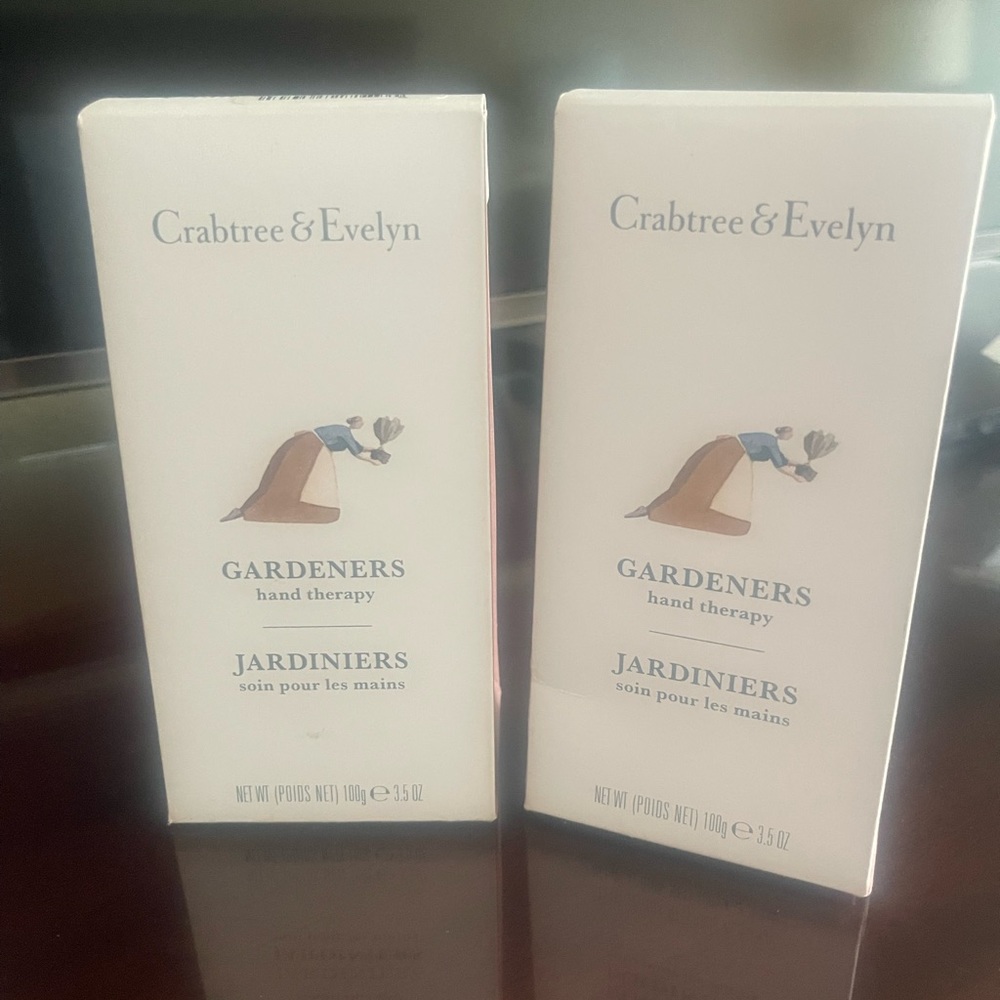 2 Crabtree & Evelyn GARDENERS hand therapy hand lotion moisturizer purse travel